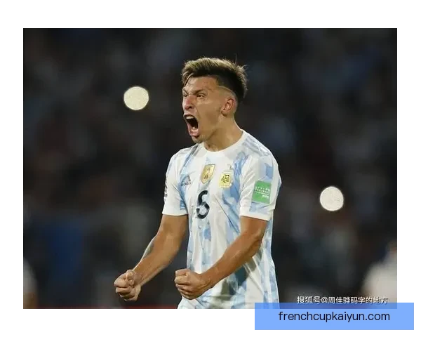 罗梅罗与马丁内斯搭档表现稳健，助力球队防线稳定