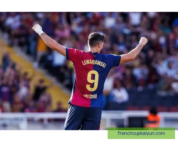 莱万多夫斯基积极参与慈善活动 展现球星社会责任感任感